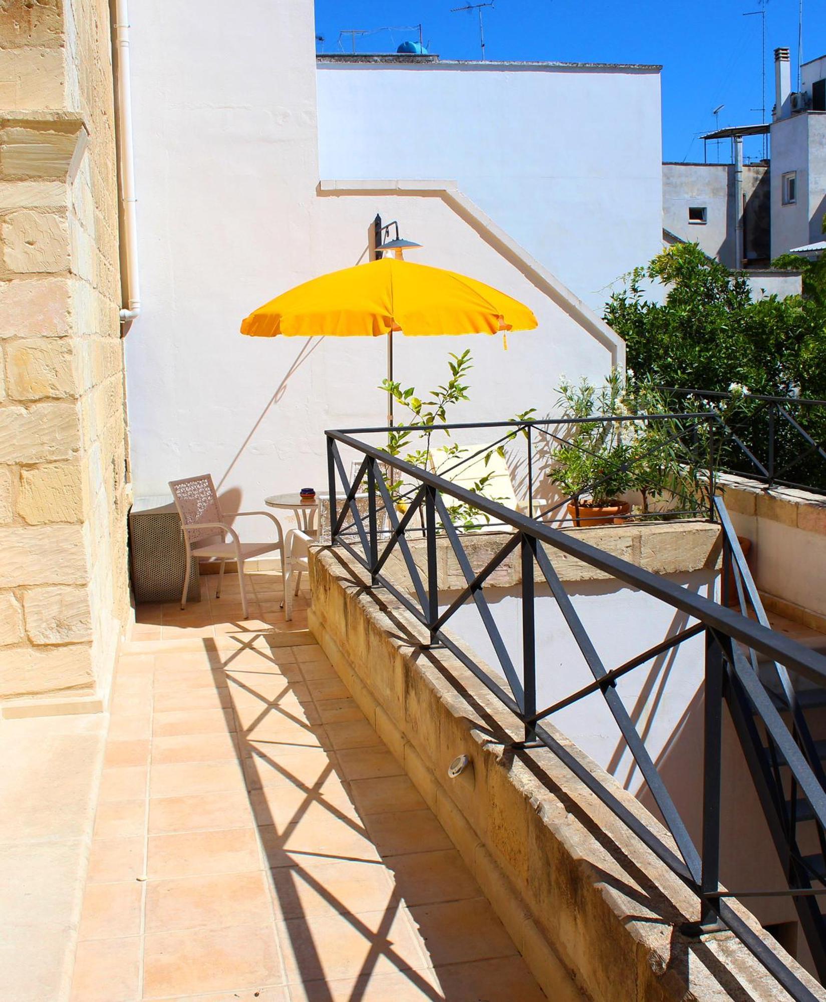 B&B Residenza Pizziniaco Lecce Cameră foto